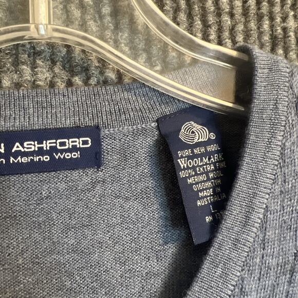 John Ashford Men Sweater Vest Size Large Blue Italian Merino Wool Classic Preppy - Picture 5 of 9